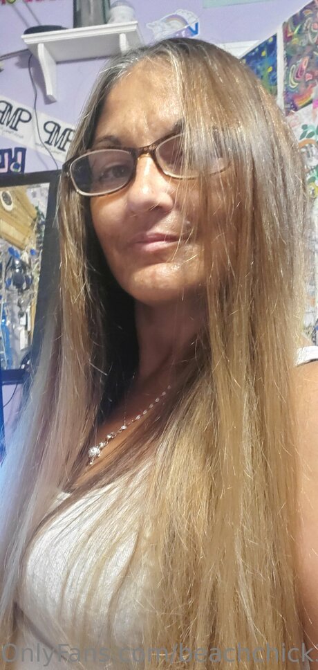 Beach Chick 321 perfekte erotische foto