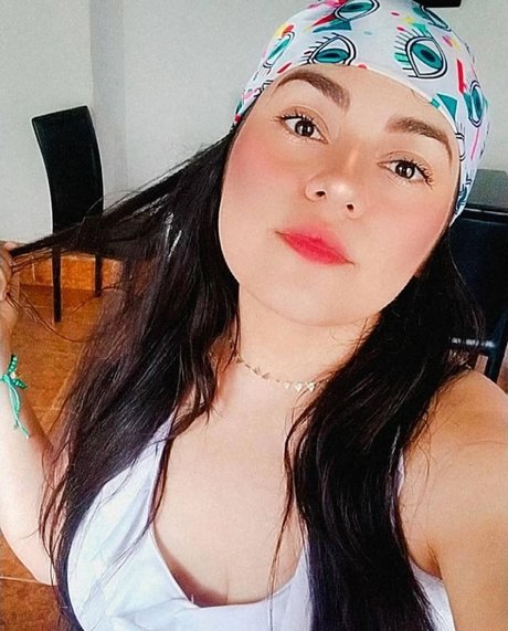 Milaly P_ sex pornostar fotos