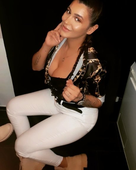 Mikela Denisa top beste foto