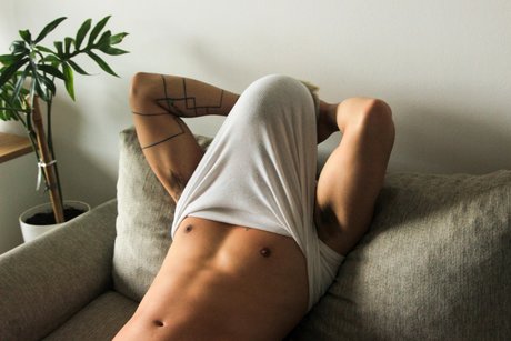 Jong Master_ top nackten bilder