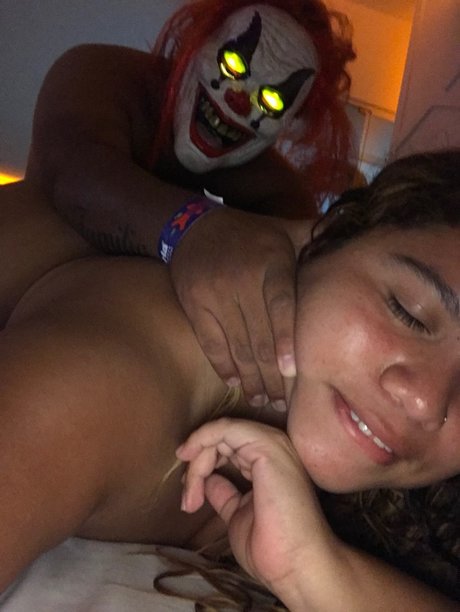 _Spicy Girl_ erwachsene schöne fotos