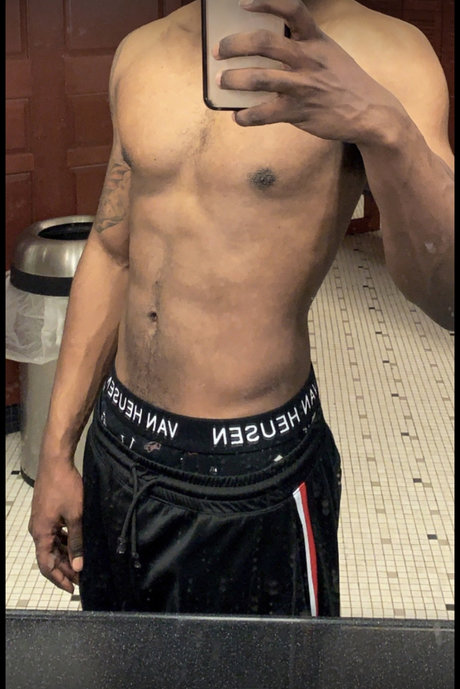 Big Jefe nackt exklusive foto