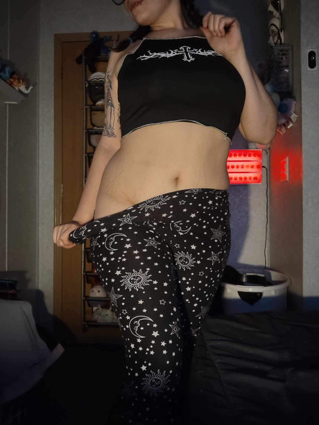 Mily May xxx pornographische galerie