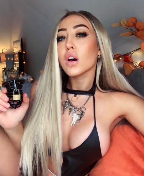 Miss Evie Lock_ pornostar perfekte foto