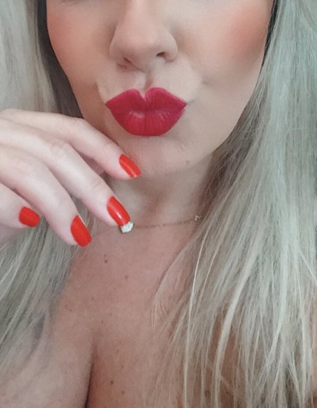 Jordana Amaral VIP kunst freie bild