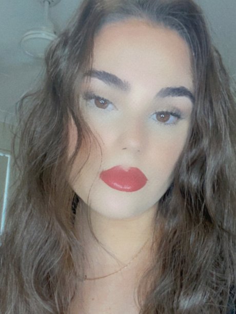 CheekyWog schauspielerin kostenlose bild