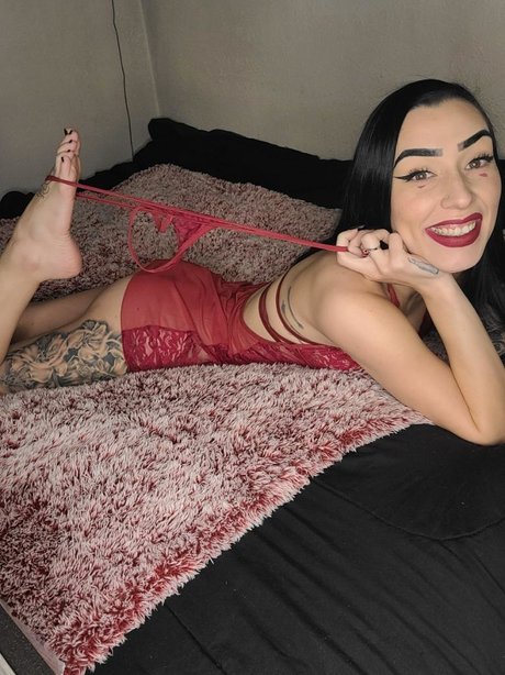 Mira Sage beste exklusive foto