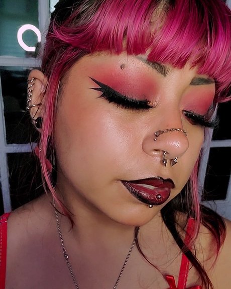 Naomi Cattia xxx nette fotos