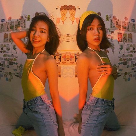 Kanuin model schöne fotos