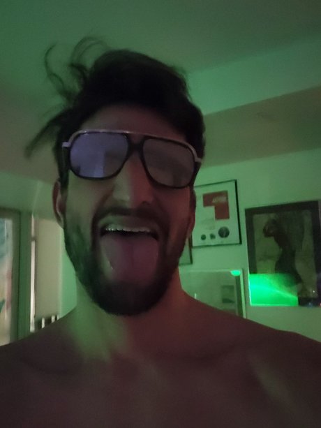 jesus Sinns sexy foto