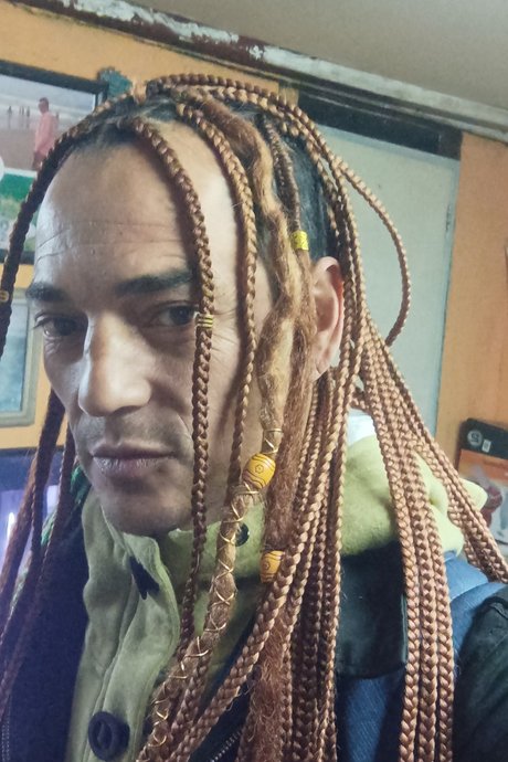 Isra Oliva schauspielerin sexy fotos