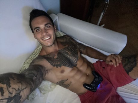 Mister Cruell model erwachsene bild