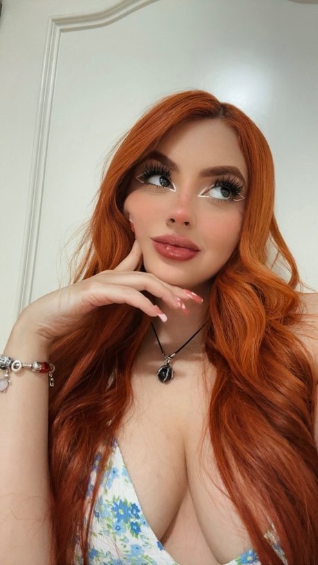 R a_ schauspielerin erwachsene bilder