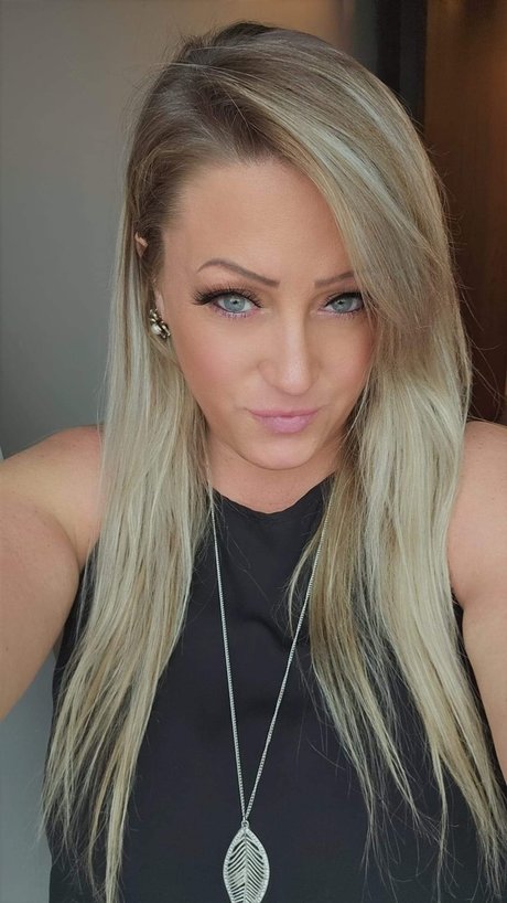 HP Beauty_ pornostar erotische bild