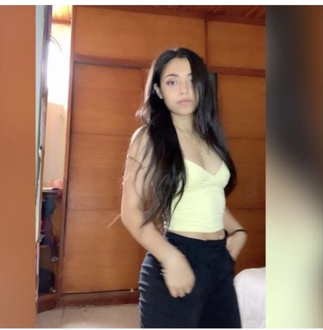 Karla Aura hübsche hd fotos