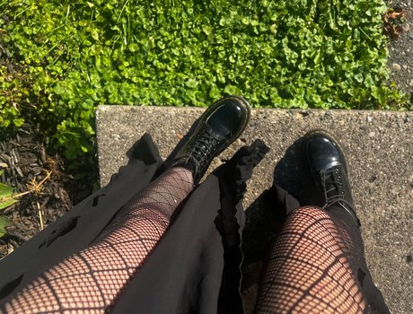 Mistress Alexis exklusive nackt foto