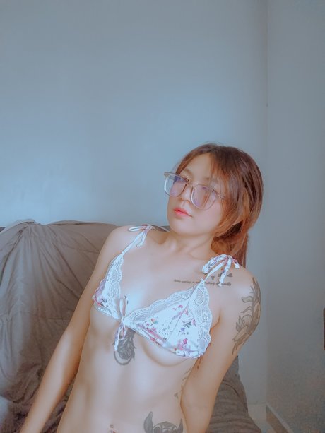 Moo yoke sexy pornografische galerien