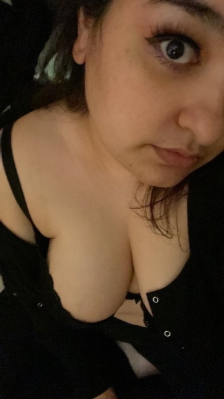 Moon Brat erotische top galerie