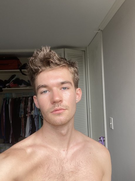 Hole Therapy exklusive bilder