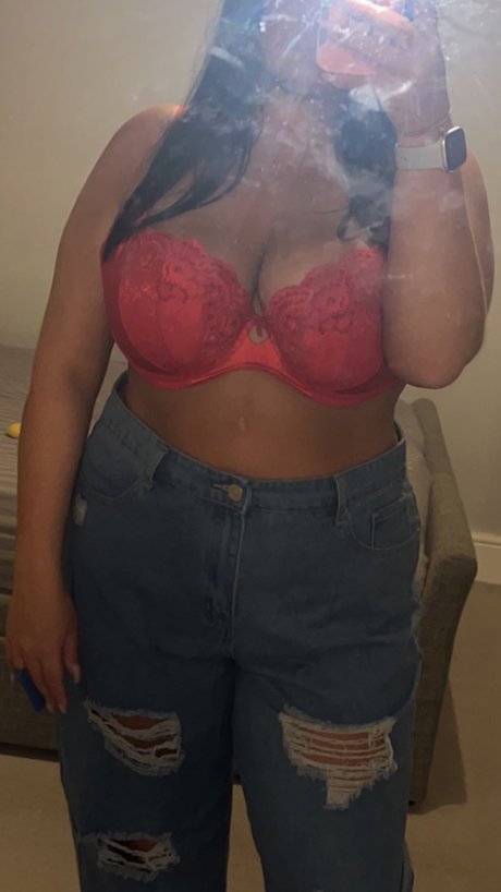 mollige teen-onlyfans exklusive erotische foto