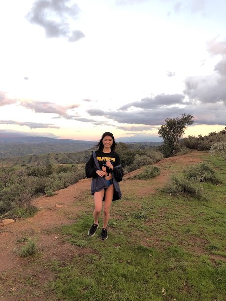 Mila Poonis kostenlose erotische galerie