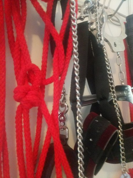 Mother Witch kostenlose exklusive galerien