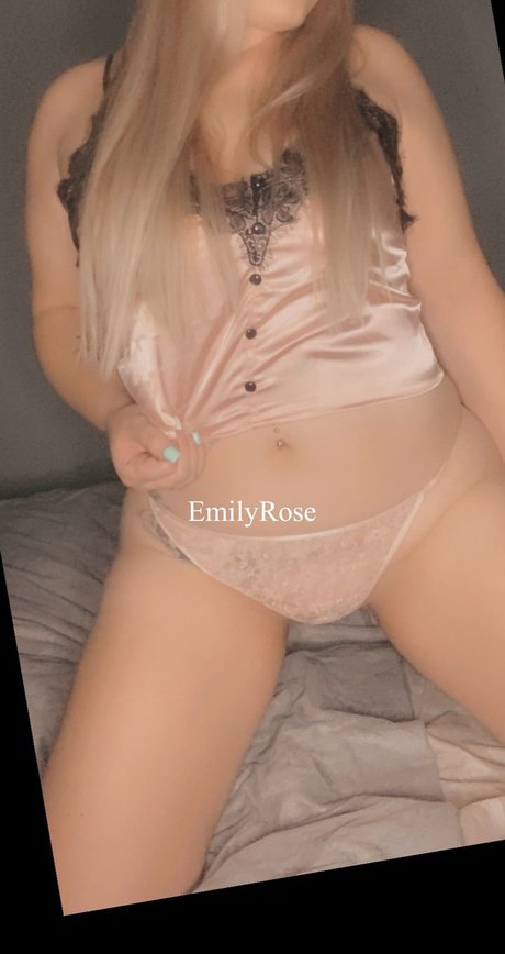 Michelle Jundi erwachsene schöne galerie