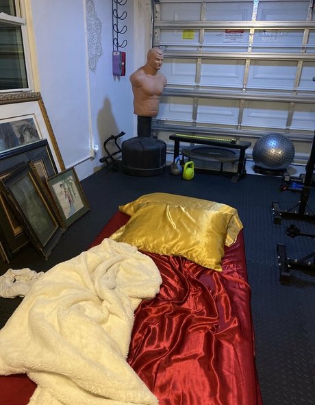 withlovesaraxo model sexy archiv