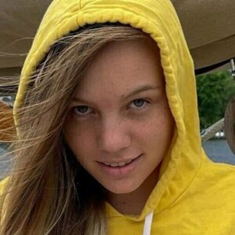 Brawniebee schöne nette galerie