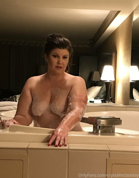 CrystalMcbootay Profilbild