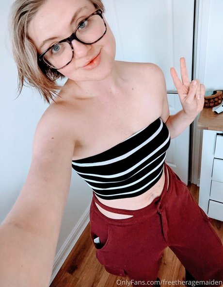 ragemaidenfree sexy erotische foto