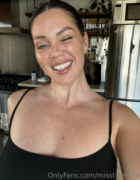 misstylerxxx nackt top fotos