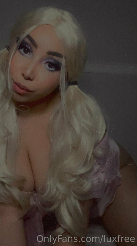 luxfree schauspielerin nackte bilder