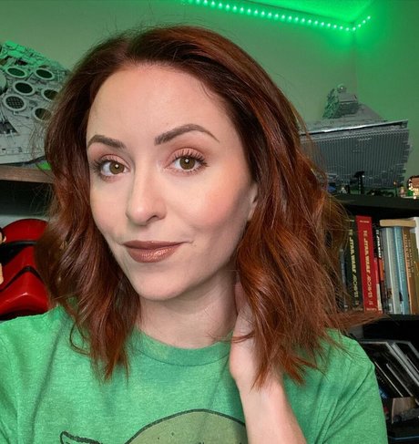 Mollie Damon heiße top bilder