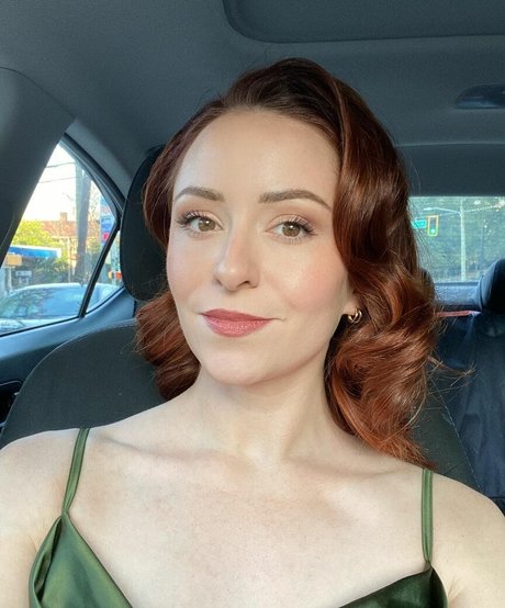 Mollie Damon schöne erotische fotos