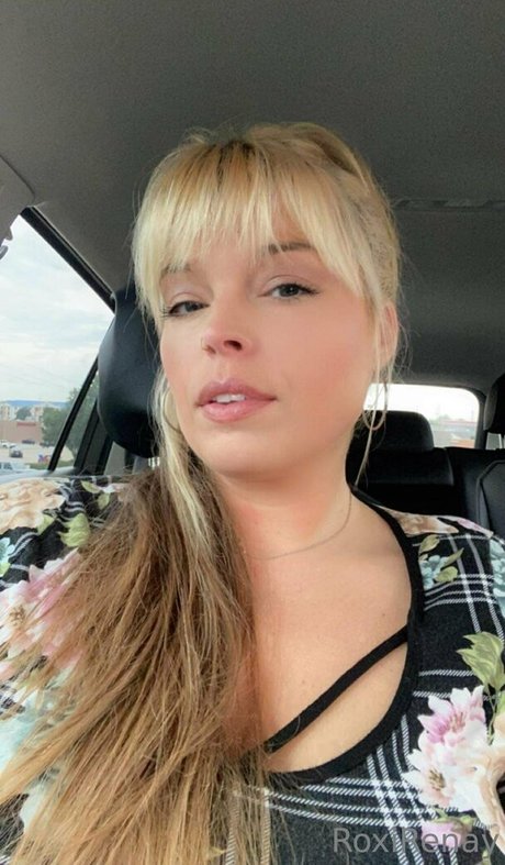 roxirenay hübsche exklusive bilder