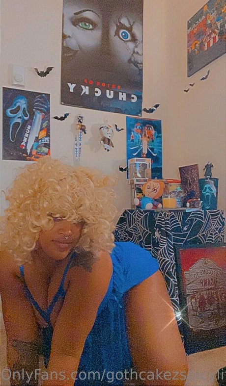 gothcakezspicylife model heiße foto