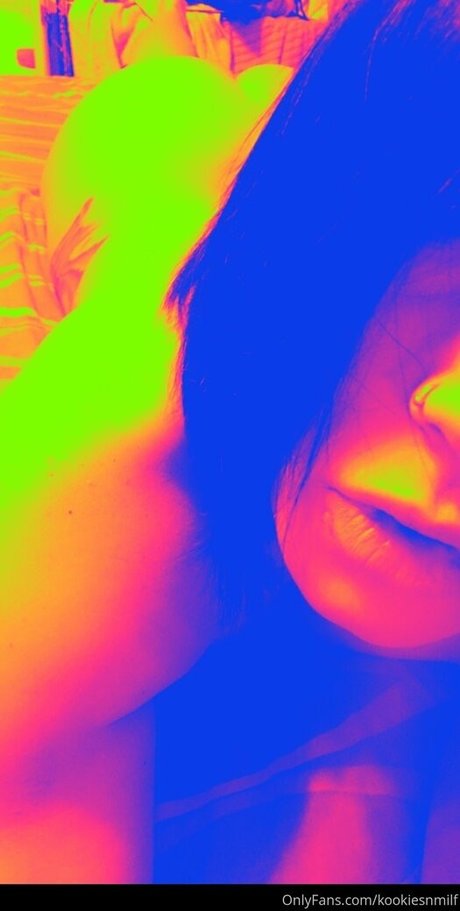 kookiesnmilf nackten galerie