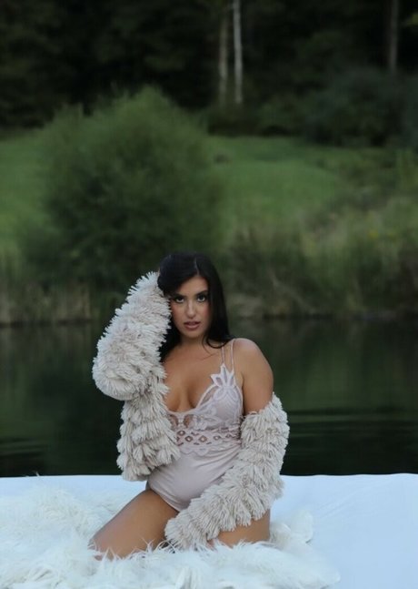 Amanda Chilelli porno nette archiv