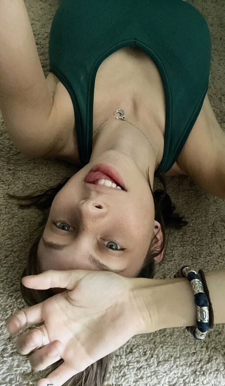 Nocturnal Virus hd kostenlose bilder