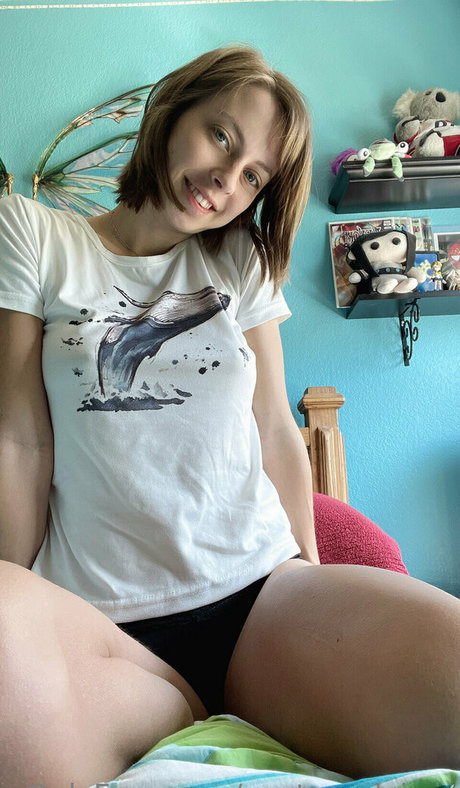 Nocturnal Virus erwachsene nackten archiv