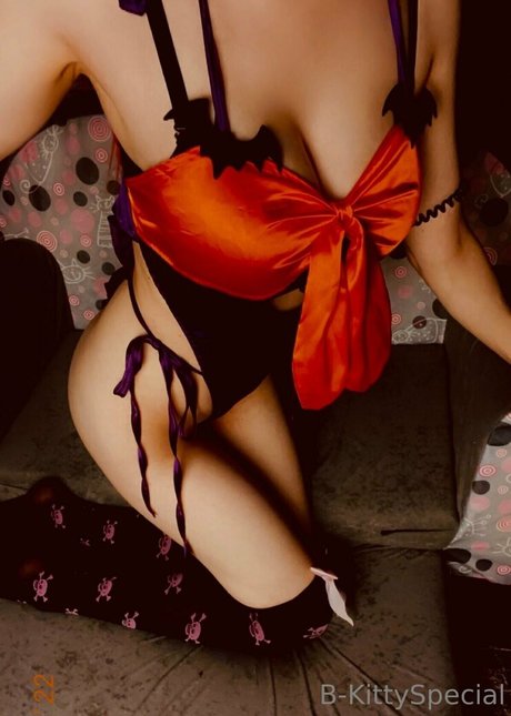 b kittyspecial schauspielerin kunst foto