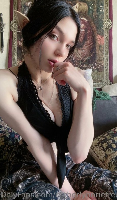 estherlynnriefree heiße pornografische bilder