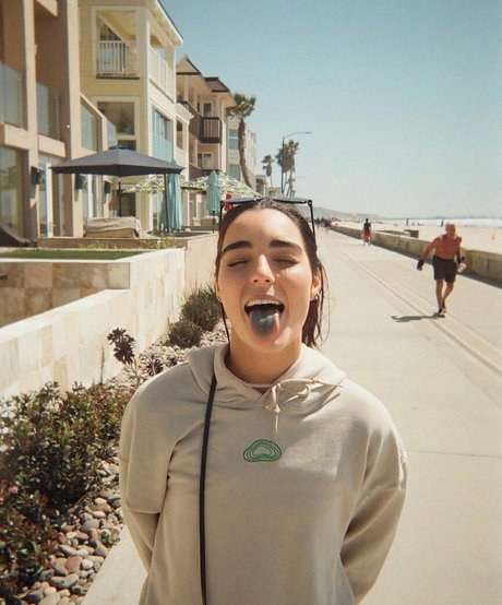 Indiana Massara pornostar archiv