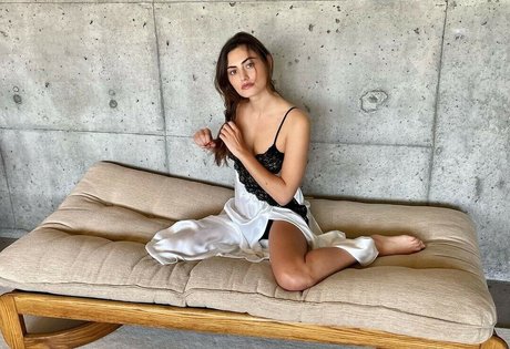 Phoebe Tonkin hd hübsche bild