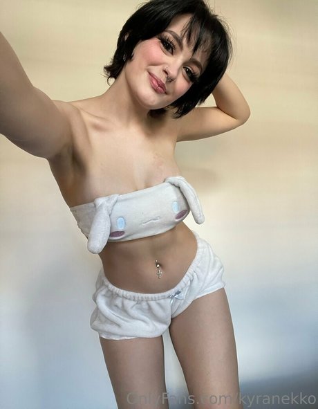 Kyranekko pornostar kunst foto