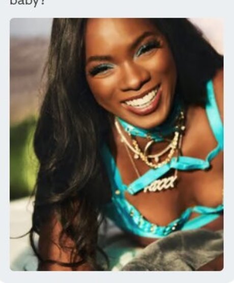 Ana Foxxx porno schöne archiv