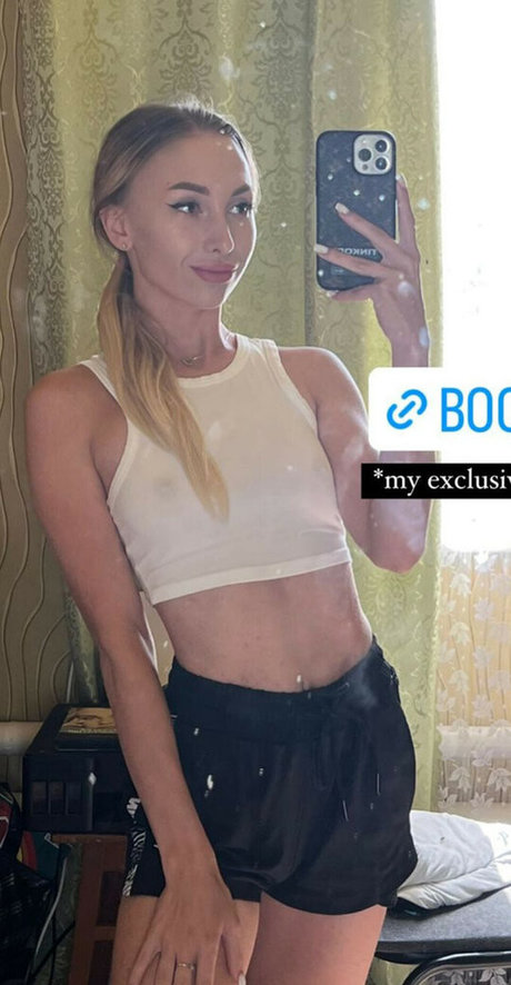 triefend nasse muschi onlyfans nackt perfekte bild