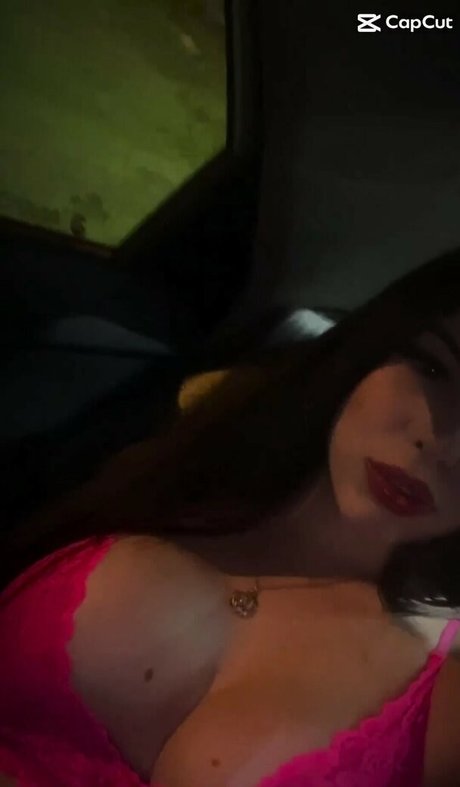 Larissa Peyerle erotische pornografische fotos