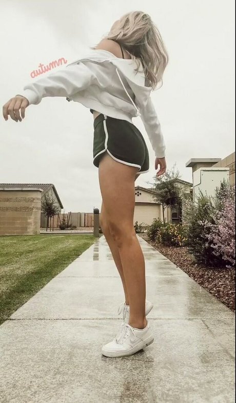 Brynn Rumfallo schöne hd bild